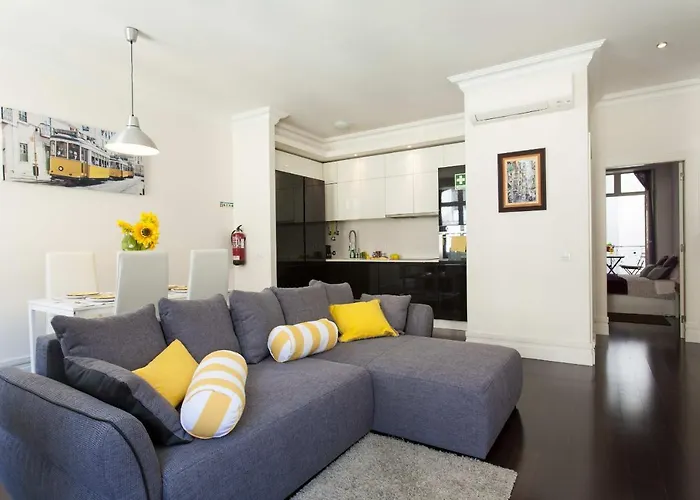 Apartment Downtown Madalena By Homing *