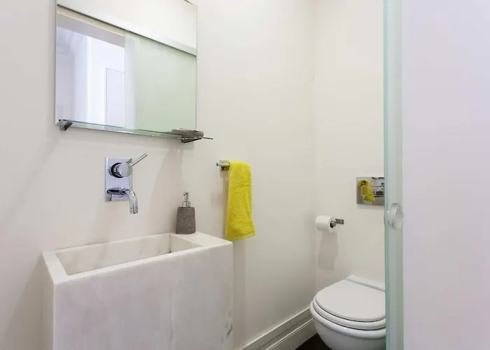 Apartment Downtown Madalena By Homing *